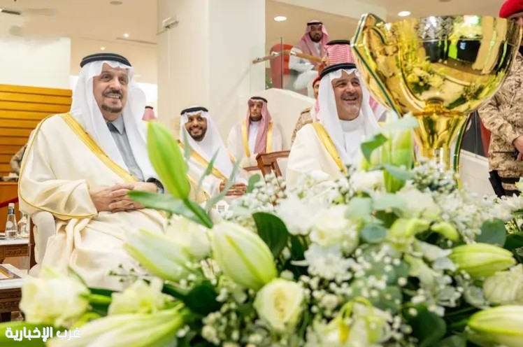 أمير منطقة الرياض يشهد أولى سباقات كأسي ولي العهد لموسم سباقات الرياض 43