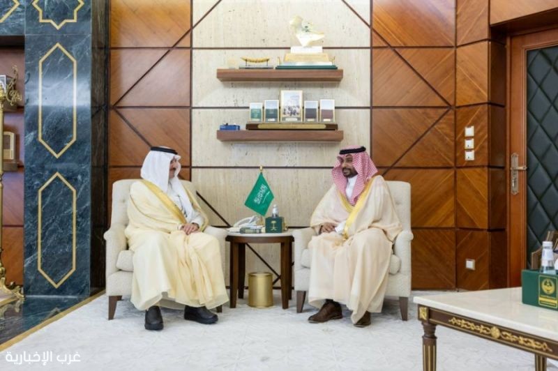 أمير الشرقية يبحث أعمال «الأمر بالمعروف» مع مدير فرع الهيئة بالمنطقة أمير الشرقية يبحث أعمال «الأمر بالمعروف» مع مدير فرع الهيئة بالمنطقة