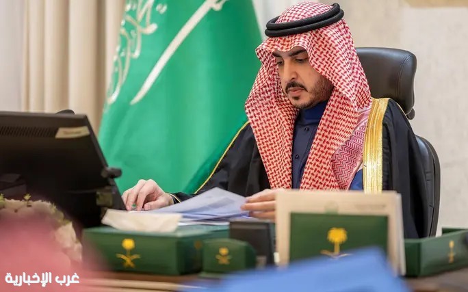 أمير الجوف يرأس اجتماع لجنة التوطين العليا بالمنطقة أمير الجوف يرأس اجتماع لجنة التوطين العليا بالمنطقة