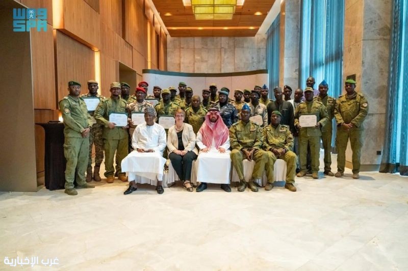 التحالف الإسلامي يختتم البرنامج المتقدم في محاربة تمويل الإرهاب وغسل الأموال التحالف الإسلامي يختتم البرنامج المتقدم في محاربة تمويل الإرهاب وغسل الأموال