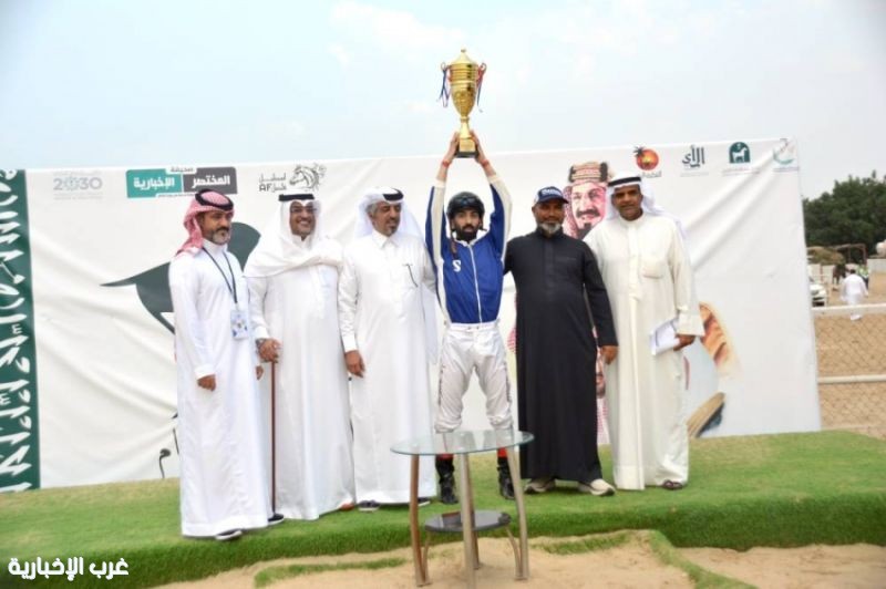 ميدان فروسية الدمام يواصل موسمه باختتام الحفل الثالث لسباقات 1447هـ ميدان فروسية الدمام يواصل موسمه باختتام الحفل الثالث لسباقات 1447هـ