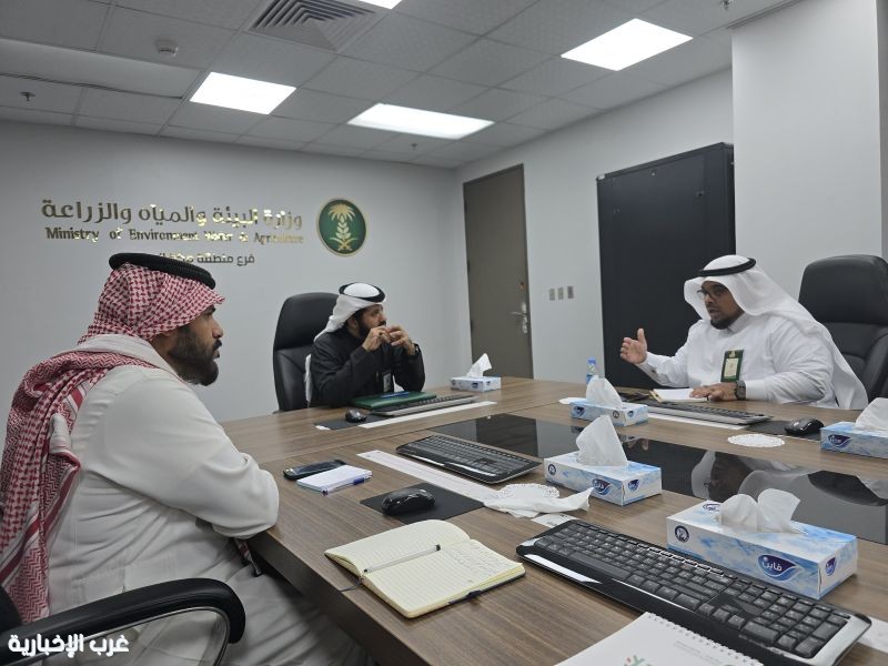 بيئة منطقة مكة المكرمة تعزّز شراكاتها الأكاديمية مع جامعة الملك عبدالعزيز لدعم المبادرات البيئية بيئة منطقة مكة المكرمة تعزّز شراكاتها الأكاديمية مع جامعة الملك عبدالعزيز لدعم المبادرات البيئية