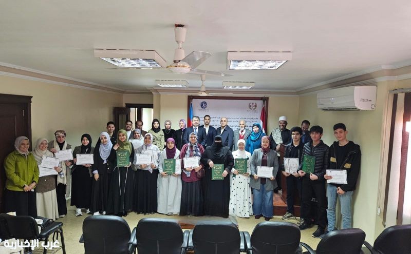 جمعية الصداقة المصرية الأذربيجانية تقدم 186 إجازة وشهادة لطلابها