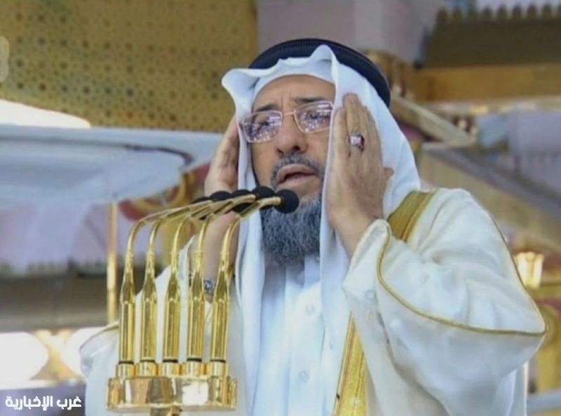 بعد مسيرة حافلة بخدمة الأذان .. وفاة مؤذن المسجد النبوي الشيخ فيصل النعمان