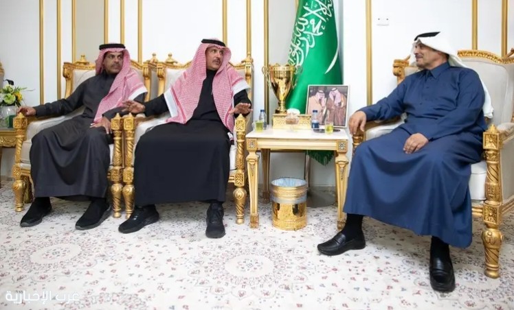 محافظ رفحاء يكرّم أبطال التضامن بعد إنجاز الشمال والجوف