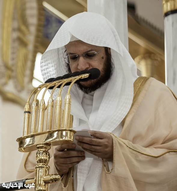 الشيخ عبدالمحسن القاسم من خطبة الجمعة بـ المسجد النبوي: النفوس الفاضلة تنتفع بالمنافسة طلبًا للحاق والتقدم وعلامة على علو الهمة والتشبه بأهل الفضل