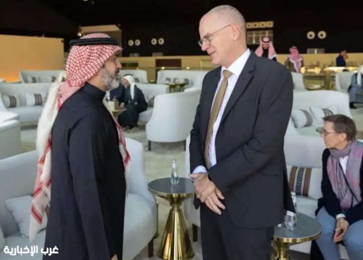 سفيرا النمسا وسويسرا يزوران مهرجان الملك عبدالعزيز للصقور 2025