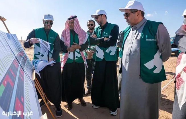 جولة ميدانية لرئيس هيئة الطرق على مشاريع حائل والقصيم لتعزيز جودة البنية التحتية جولة ميدانية لرئيس هيئة الطرق على مشاريع حائل والقصيم لتعزيز جودة البنية التحتية