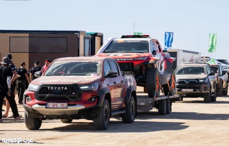 ينبع.. انطلاق رالي داكار السعودية 2026 بمشاركة (812) متسابقًا من (69) جنسية ينبع.. انطلاق رالي داكار السعودية 2026 بمشاركة (812) متسابقًا من (69) جنسية