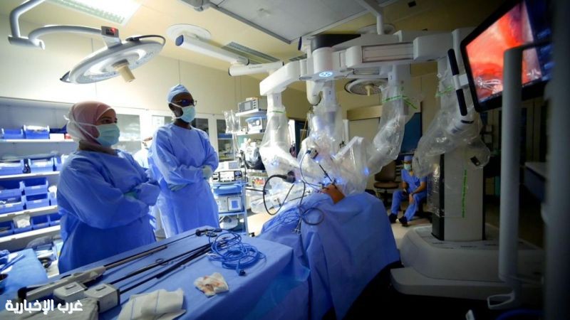 مدينة الملك عبدالله الطبية تسجّل 100 جراحة روبوتية في زمن قياسي مدينة الملك عبدالله الطبية تسجّل 100 جراحة روبوتية في زمن قياسي