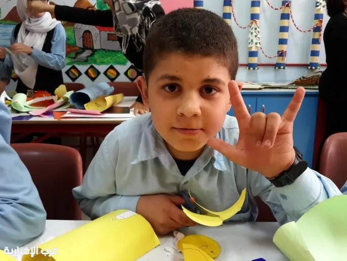 حرب غزة تترك 35 ألف شخص يعانون فقدان السمع وتزيد من عزلة الأطفال