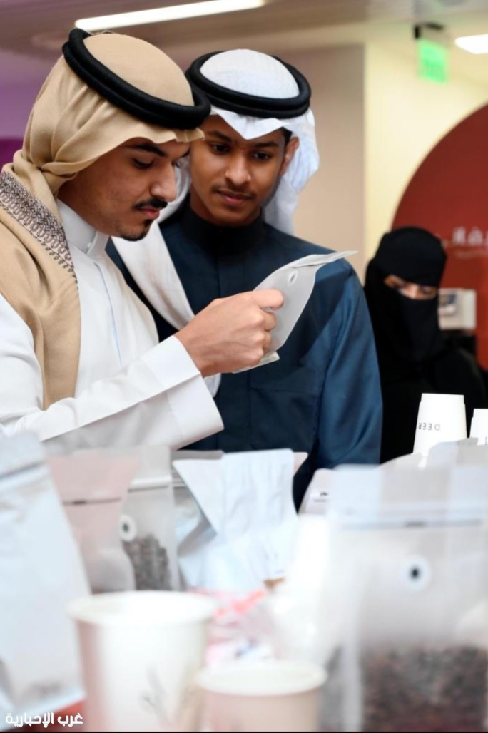 أدب وقهوة: تفتح أبوابها في جازان بتجربة ثقافية تمزج الكلمة بمذاق القهوة