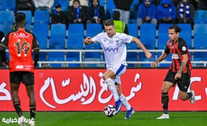 اختتام الجولة الـ18 من «دوري روشن» بمنافسة مشتعلة في القمة والقاع