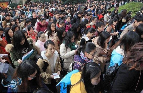 10 آلاف صيني يتقدمون لوظيفة واحدة
