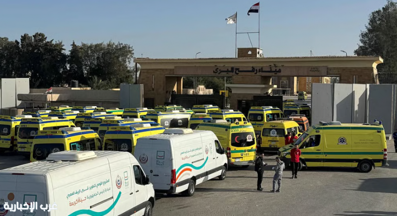 وصول الدفعة الأولى من الفلسطينيين العائدين من مصر إلى قطاع غزة وصول الدفعة الأولى من الفلسطينيين العائدين من مصر إلى قطاع غزة