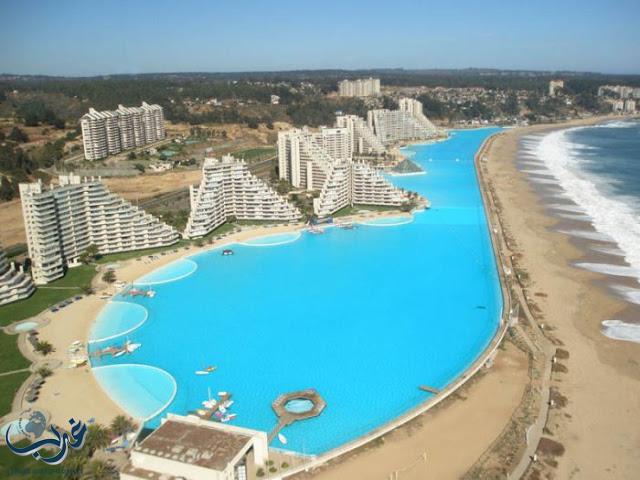 أكبر حوض سباحة في العالم