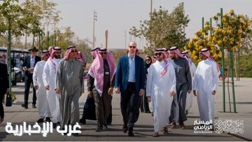 وزير الرياضة يستقبل ولي عهد بريطانيا ويصطحبه في جولة على مشروع المسار الرياضي