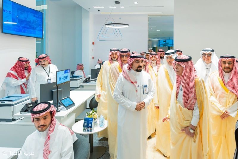 معالي وزير التجارة يفتتح فرع المركز السعودي للأعمال التشاركي مع غرفة مكة المكرمة