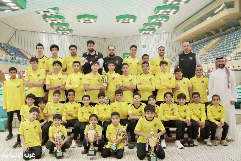 الاتحاد يُتوج بكأس بطولة أندية الغربية للهيئات ومراكز الاتحاد الأولمبية للسباحة الاتحاد يُتوج بكأس بطولة أندية الغربية للهيئات ومراكز الاتحاد الأولمبية للسباحة