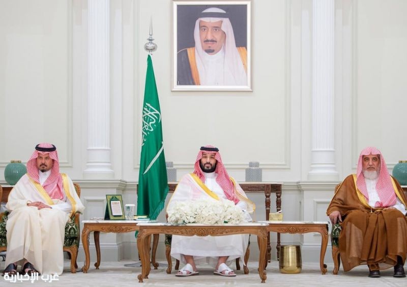 ولي العهد يستقبل عددًا من العلماء والمسؤولين والمواطنين بالمدينة المنورة ولي العهد يستقبل عددًا من العلماء والمسؤولين والمواطنين بالمدينة المنورة