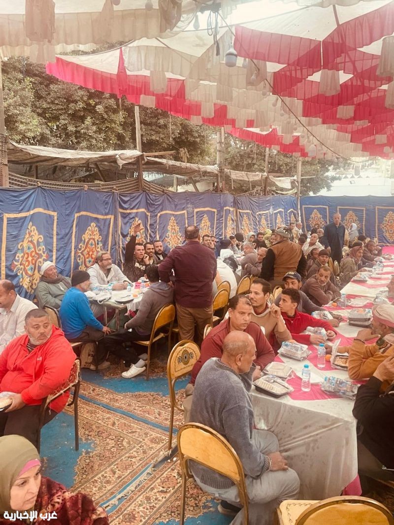 عطاء لا ينقطع.. موائد "الخولي" تضيء ليالي الخير في المحلة وزفتى ووجه بحري عطاء لا ينقطع.. موائد "الخولي" تضيء ليالي الخير في المحلة وزفتى ووجه بحري