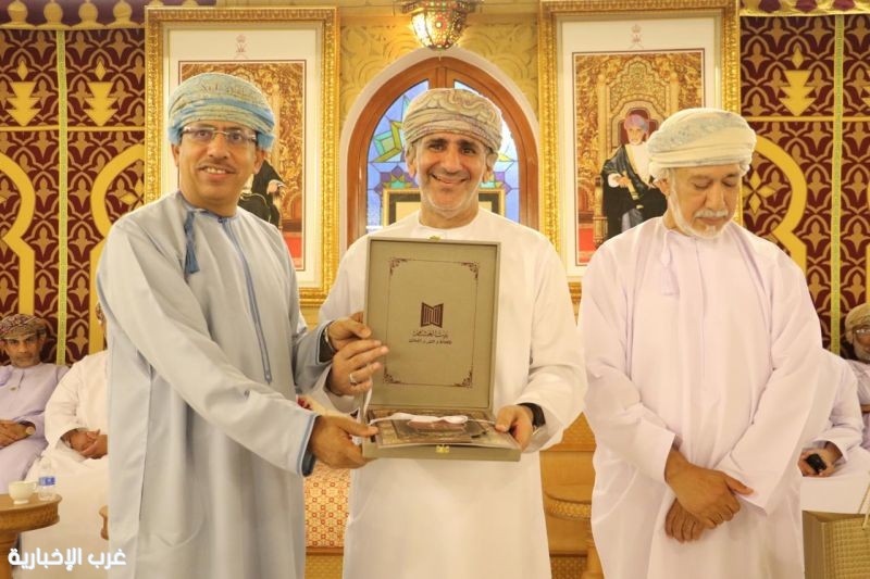 بين عراقة الحرف وطموح الشباب.. مؤسسة "بيت الغشام" تقيم أمسيتها الرمضانية السنوية بين عراقة الحرف وطموح الشباب.. مؤسسة "بيت الغشام" تقيم أمسيتها الرمضانية السنوية