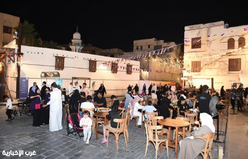 أسواق جدة.. حراك اقتصادي في ليالي رمضان يستقطب الزوار والمتسوقين أسواق جدة.. حراك اقتصادي في ليالي رمضان يستقطب الزوار والمتسوقين