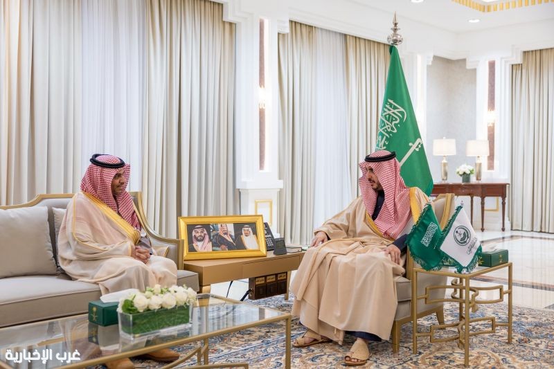 أمير الجوف يستقبل رئيس جمعية خدمات الحجاج والمعتمرين بمناسبة حصولها على جائزة الأميرة صيتة أمير الجوف يستقبل رئيس جمعية خدمات الحجاج والمعتمرين بمناسبة حصولها على جائزة الأميرة صيتة