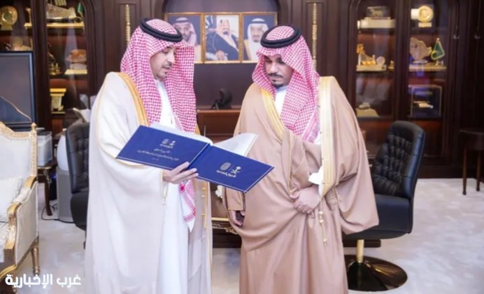 نائب أمير نجران يتسلَّم التقرير السنوي للإدارة العامة للأحوال المدنية بالمنطقة