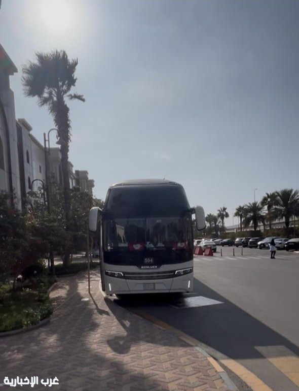 رحلة روحانية لمنسوبي مستشفى شرق جدة لأداء العمرة في رمضان