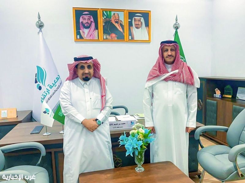 محافظ أضم يزور جمعية ارتقاء للخدمات الصحية ويطّلع على برامجها ومبادراتها المجتمعية