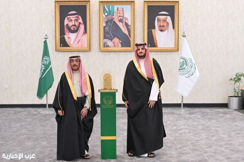 سمو محافظ الطائف يكرّم أمين الطائف تقديرًا لجهود الأمانة في تعزيز العمل التطوعي