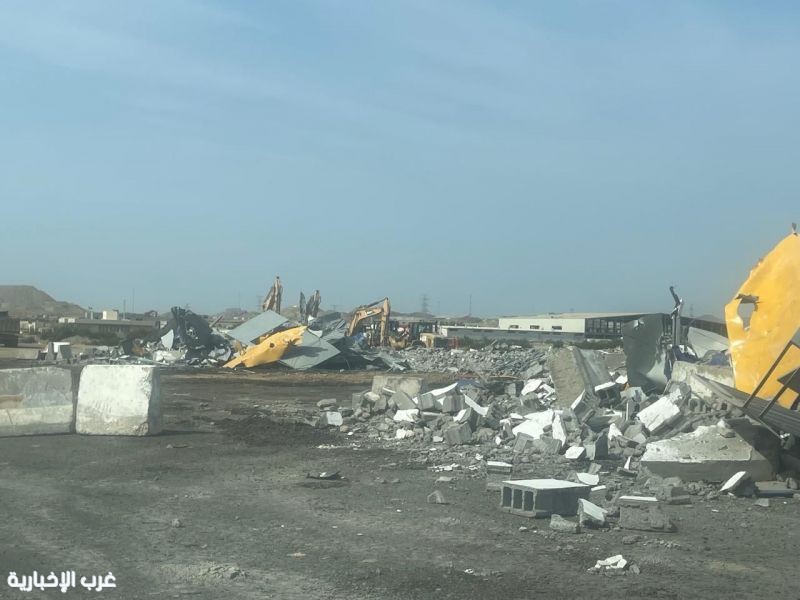 أمانة جدة تزيل تعديات على أرض حكومية بمساحة تتجاوز 74 ألف متر مربع بحي الأجواد