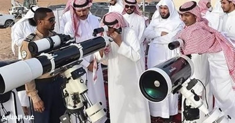 المحكمة العليا تدعو المسلمين لتحري رؤية هلال شوال مساء الأربعاء