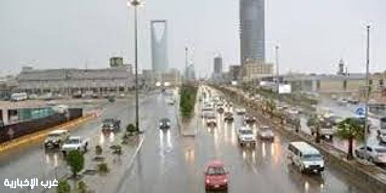 أمطار رعدية غزيرة ورياح نشطة على معظم مناطق المملكة.. وتحذيرات من السيول أمطار رعدية غزيرة ورياح نشطة على معظم مناطق المملكة.. وتحذيرات من السيول