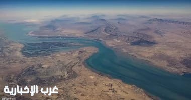 التايمز: بريطانيا تجهز سفينة إنزال برمائية بمسيرات لإزالة ألغام مضيق هرمز التايمز: بريطانيا تجهز سفينة إنزال برمائية بمسيرات لإزالة ألغام مضيق هرمز