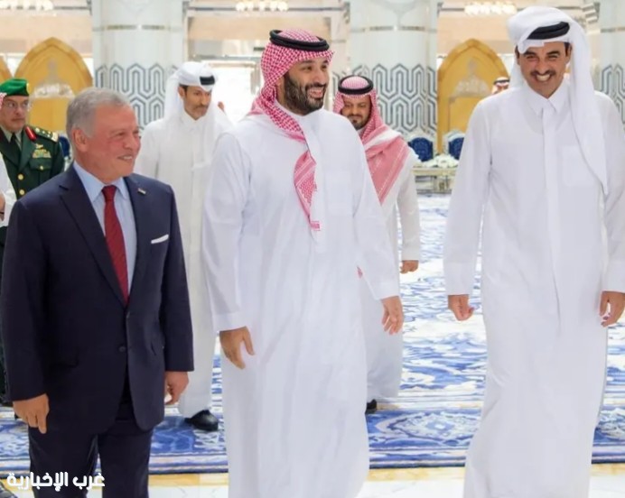 لقاء ثلاثي بين سمو ولي العهد وملك الأردن وأمير دولة قطر لقاء ثلاثي بين سمو ولي العهد وملك الأردن وأمير دولة قطر
