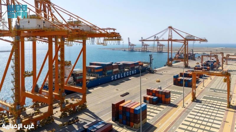 ميناء جازان للصناعات الأساسية والتحويلية يعزز القدرات اللوجستية والتجارية للمملكة