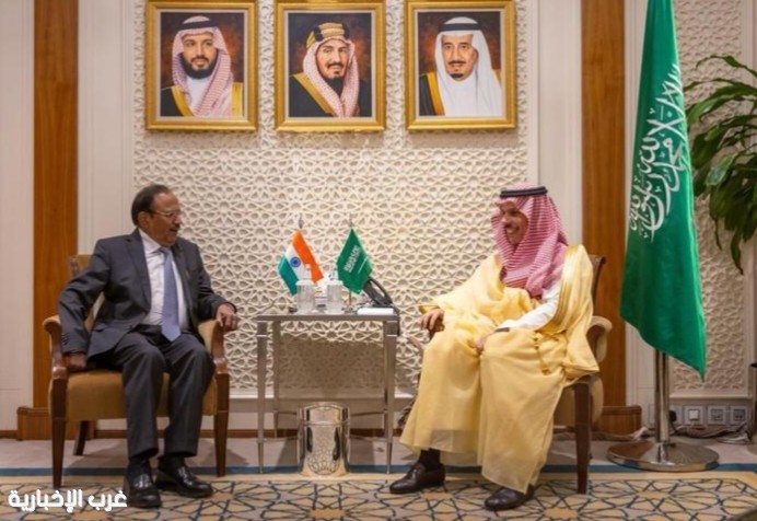 سمو وزير الخارجية يستقبل مستشار الأمن الوطني بجمهورية الهند