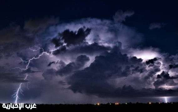 أمطار رعدية وسيول ورياح نشطة على مناطق واسعة من المملكة اليوم الاثنين