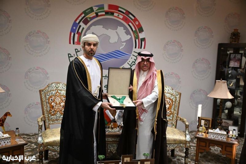 قلادة السياحة العربية من الطبقة الممتازة لجلالة السلطان هيثم بن طارق بن تيمور آل سعيد