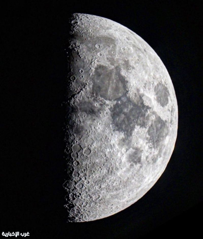 الجمعية الفلكية بجدة: القمر الليلة في طور التربيع الأول