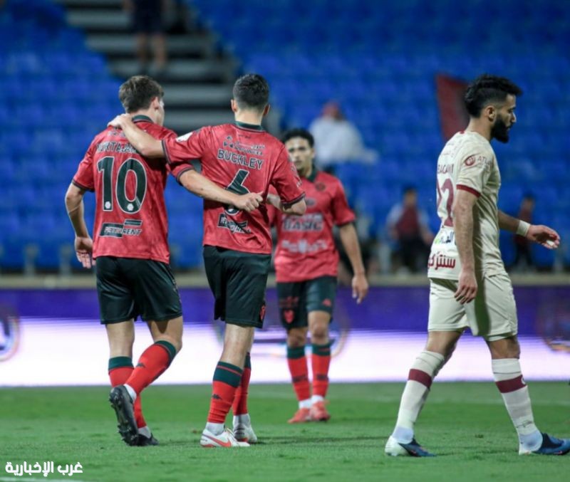 تعادل مثير يحسم مواجهة الخلود والفيحاء في دوري روشن