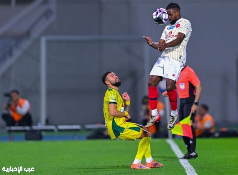 الخليج يتجاوز ضمك بثنائية ويصعد إلى المركز العاشر في دوري روشن