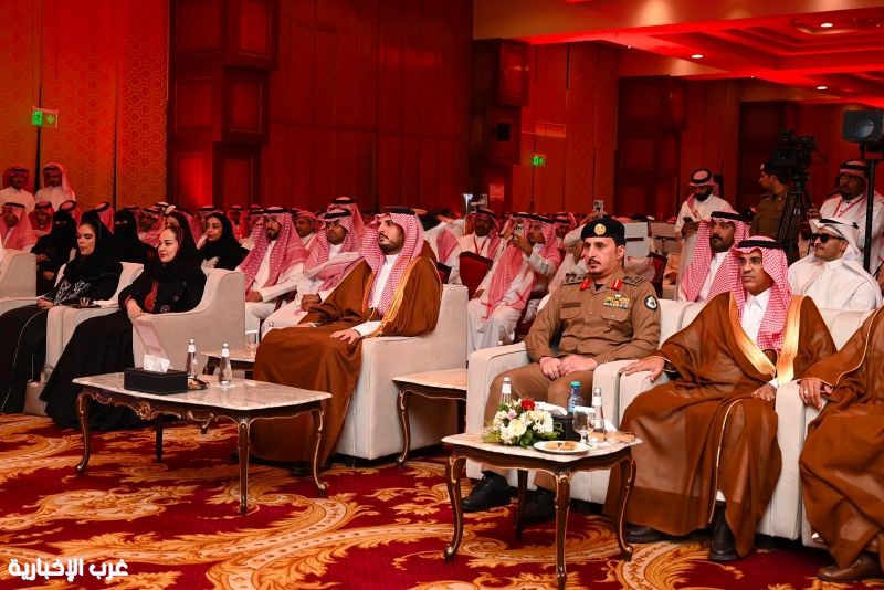 محافظ الطائف يشهد ختام مؤتمر “TEDx عكاظ” في نسخته الثالثة ويكرّم المشاركين محافظ الطائف يشهد ختام مؤتمر “TEDx عكاظ” في نسخته الثالثة ويكرّم المشاركين