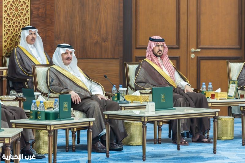 أمير الشرقية يطلع على جاهزية الشؤون الإسلامية لخدمة ضيوف الرحمن عبر منافذ المنطقة أمير الشرقية يطلع على جاهزية الشؤون الإسلامية لخدمة ضيوف الرحمن عبر منافذ المنطقة