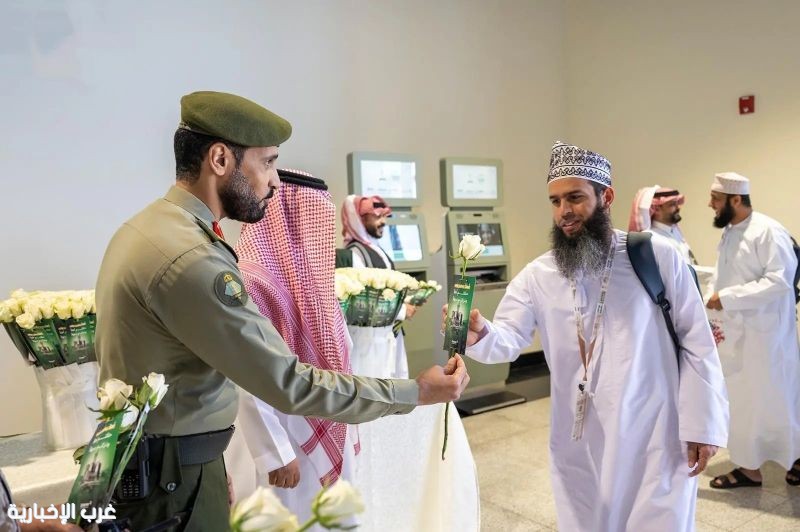 مطار الطائف يستقبل طلائع الحجاج القادمين من 4 دول وسط جاهزية متكاملة مطار الطائف يستقبل طلائع الحجاج القادمين من 4 دول وسط جاهزية متكاملة