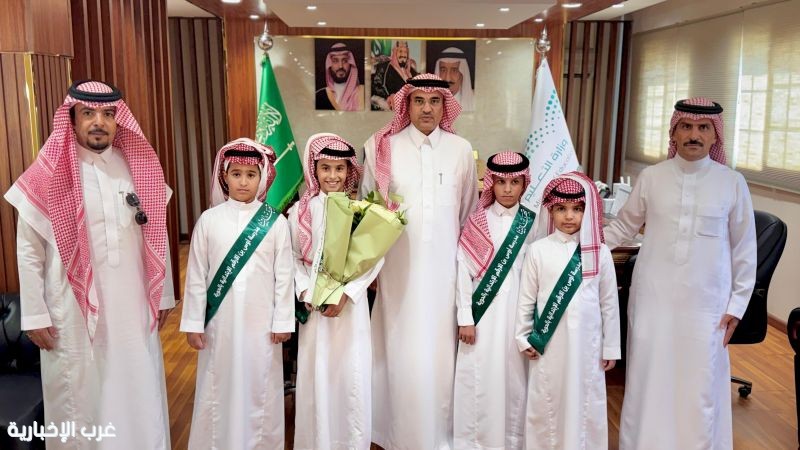 مدير تعليم الطائف يستقبل طلاب مدرسة أوس بن الأرقم الابتدائية