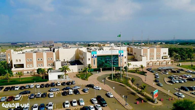 تجمع جازان الصحي" يُطلق خدمات عيادة قلب الأجنة بمستشفى الأمير محمد بن ناصر
