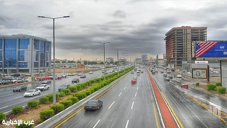 "الأرصاد": أمطار رعدية على 4 مرتفعات.. ورياح مثيرة للأتربة تحد من الرؤية في عدة مناطق